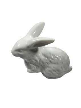 White Ceramic Bunny rabbit Figurine Toyo Japan Easter spring animal art